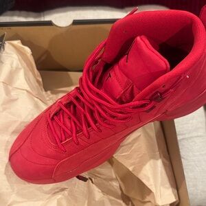Nike Men's Red Sneakers